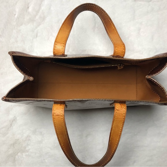 Louis Vuitton Vintage Authentic Monogram Bronze Vernis Tote;Date Code:MI0011 - Picture 10 of 16